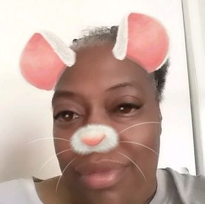 Meet your Posher, Sabrina